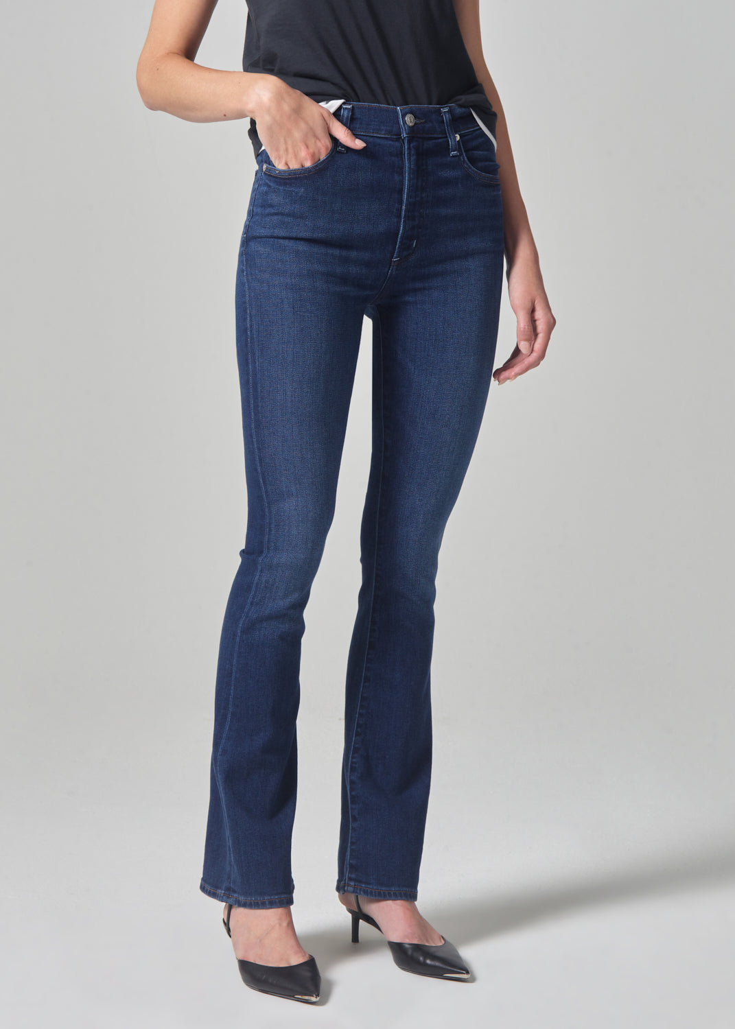 Lilah High Rise Bootcut 30" in Provance