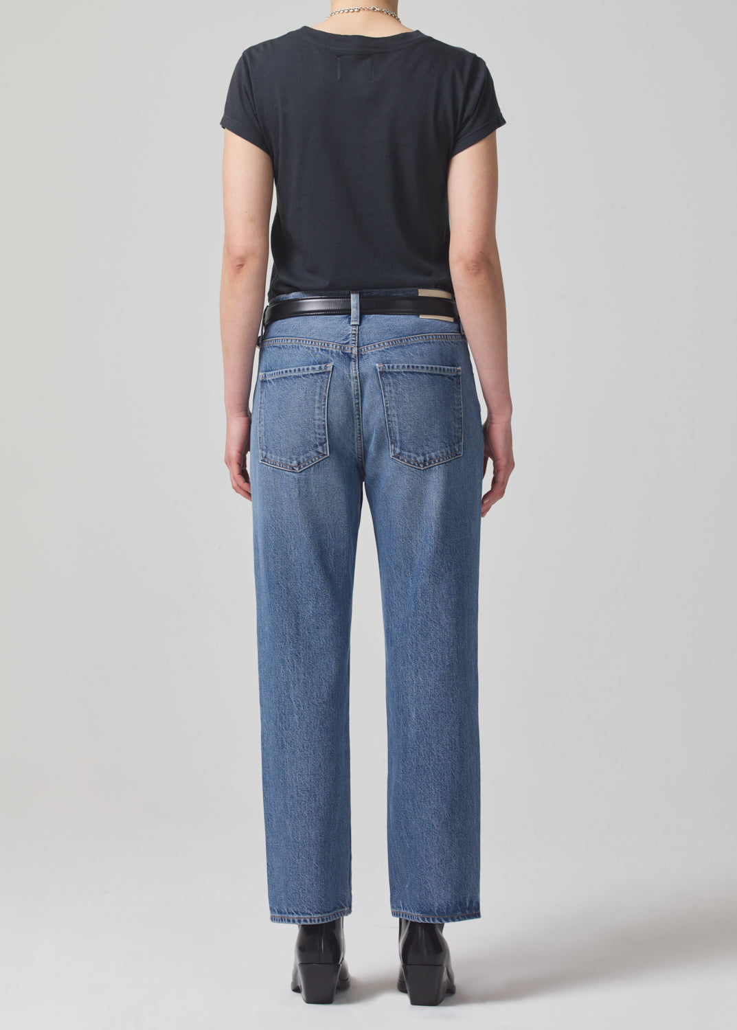 Emery Crop Relaxed Straight Jean in Siesta back