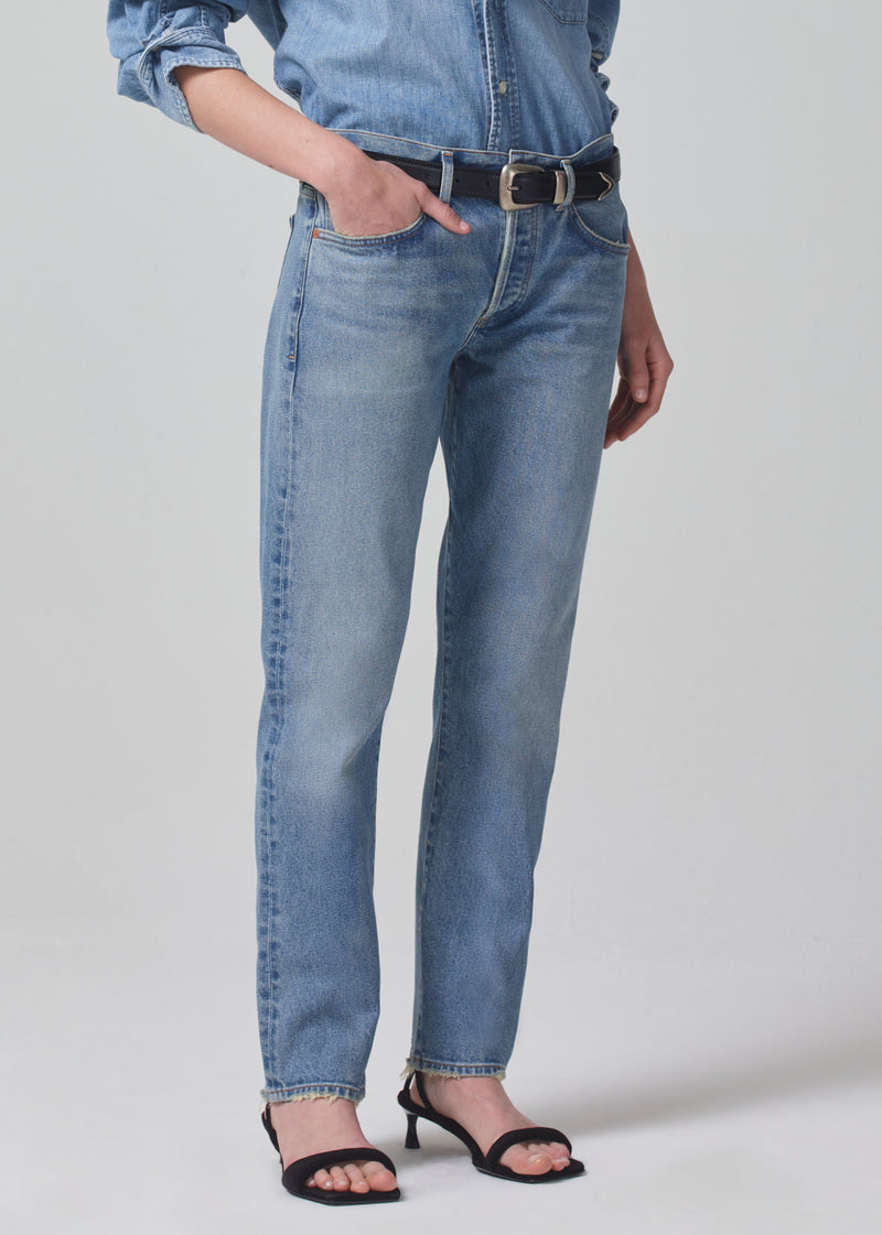 Emerson Mid Rise Relaxed 27" Jean in Fontana front