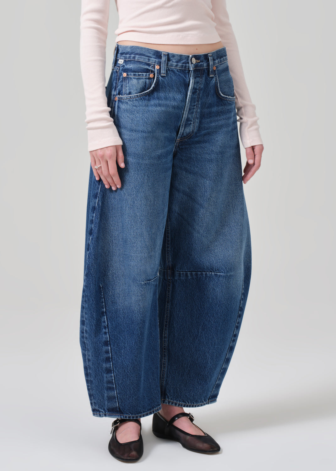 Petite Horseshoe Jean in Claremont front