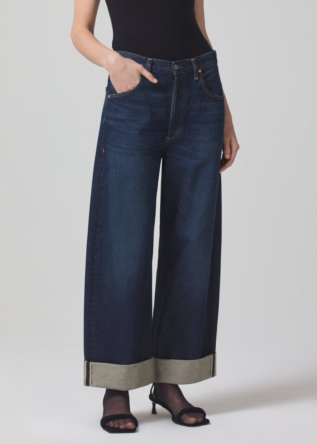 Ayla Baggy Cuffed Crop in Bravo – Citizens of Humanity