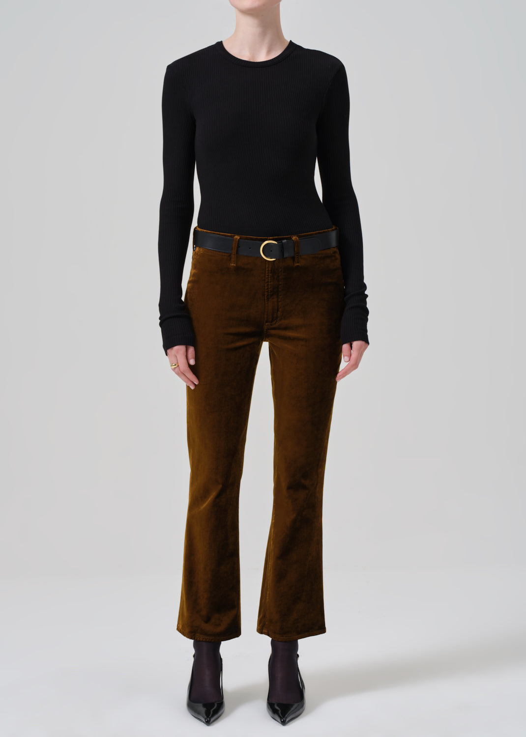 Isola Cropped Trouser Velvet in Golden front