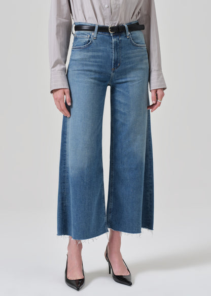 Lyra Wide Leg Crop in Abliss close front