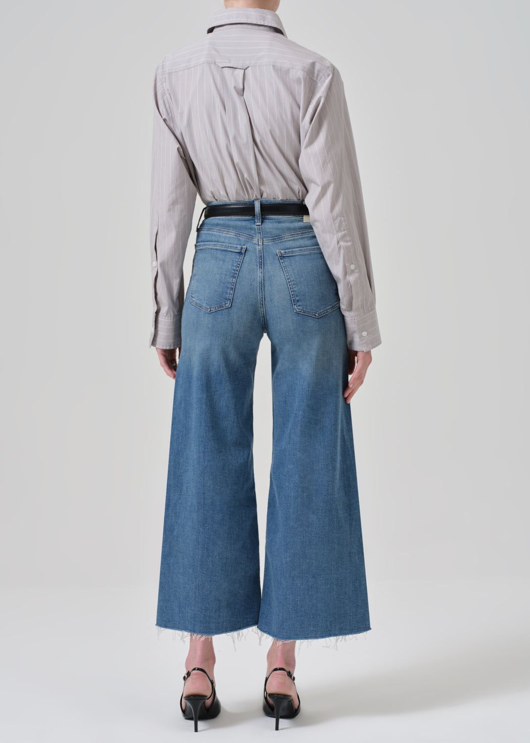 Lyra Wide Leg Crop in Abliss back