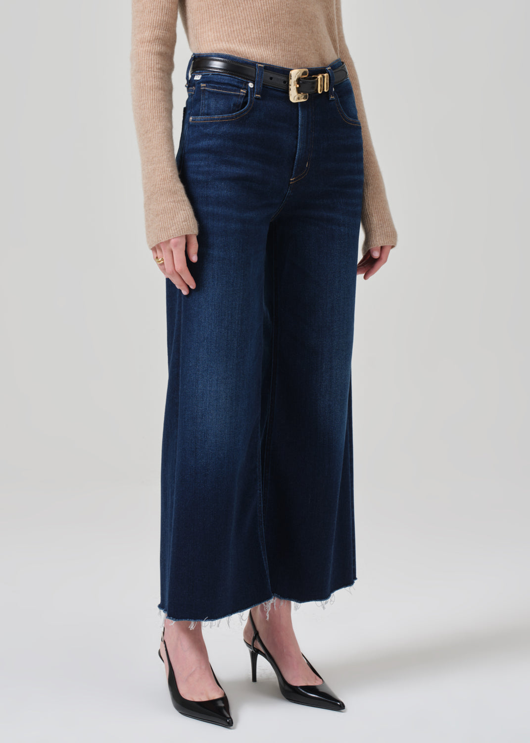 Lyra Wide Leg Crop in Lotus close front