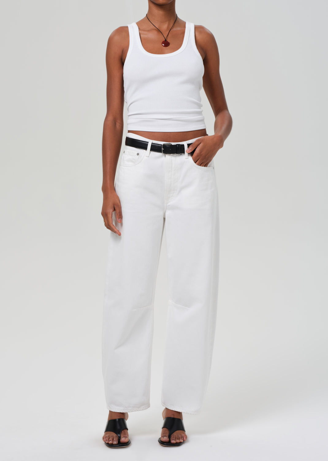 Miro Relaxed Jean in Soft White front