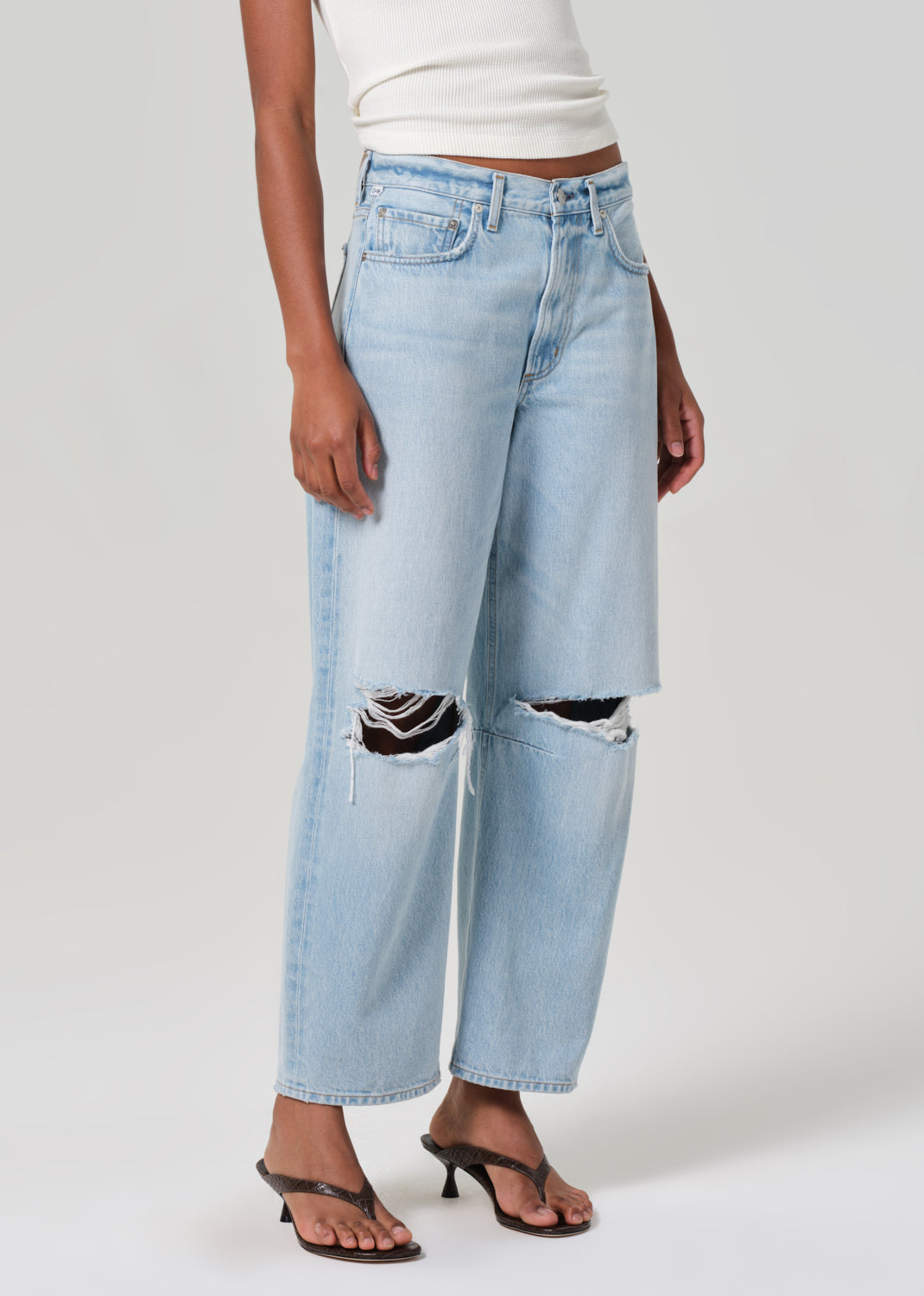 Miro Relaxed Jean in Damaris front