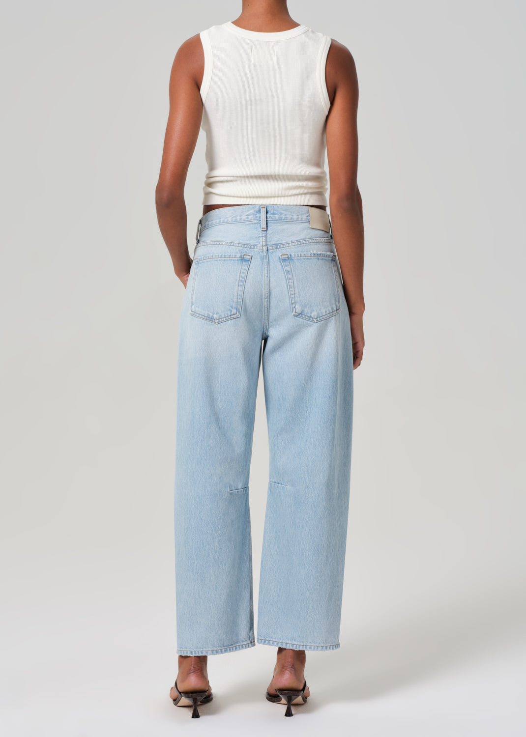 Miro Relaxed Jean in Damaris back