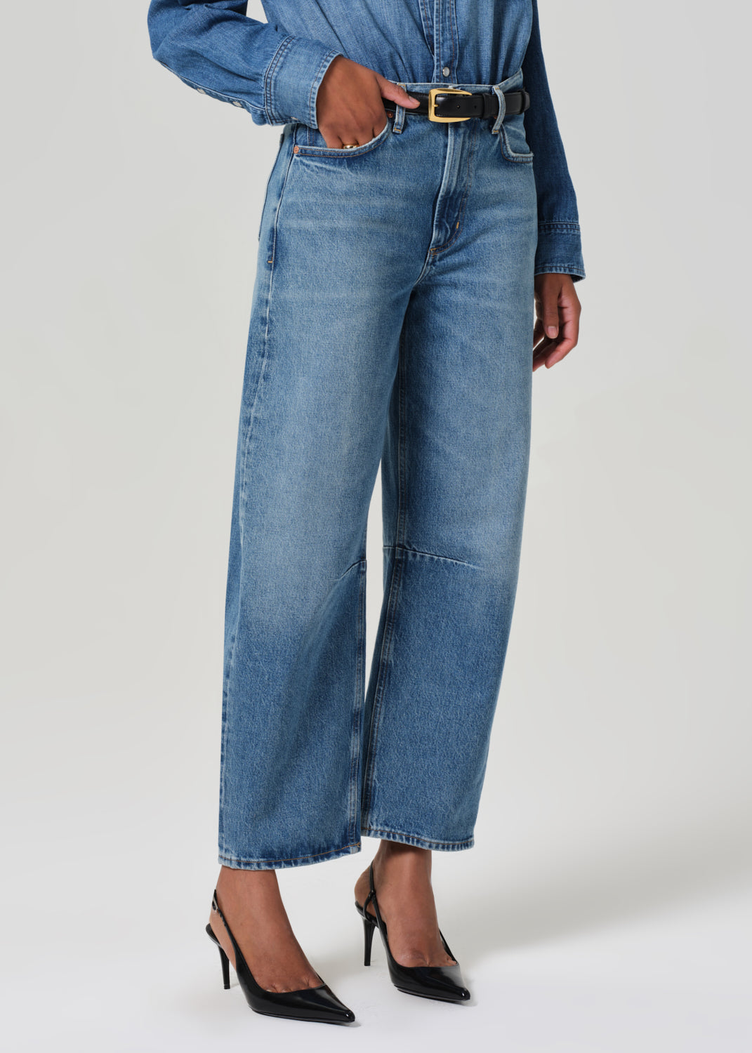 Miro Relaxed Jean in Pacifica front