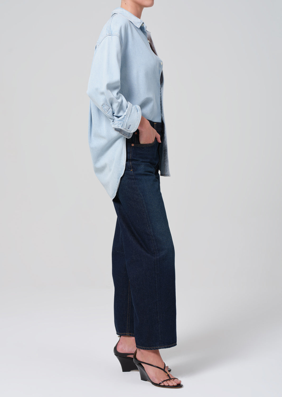 Miro Relaxed Jean in Bravo side