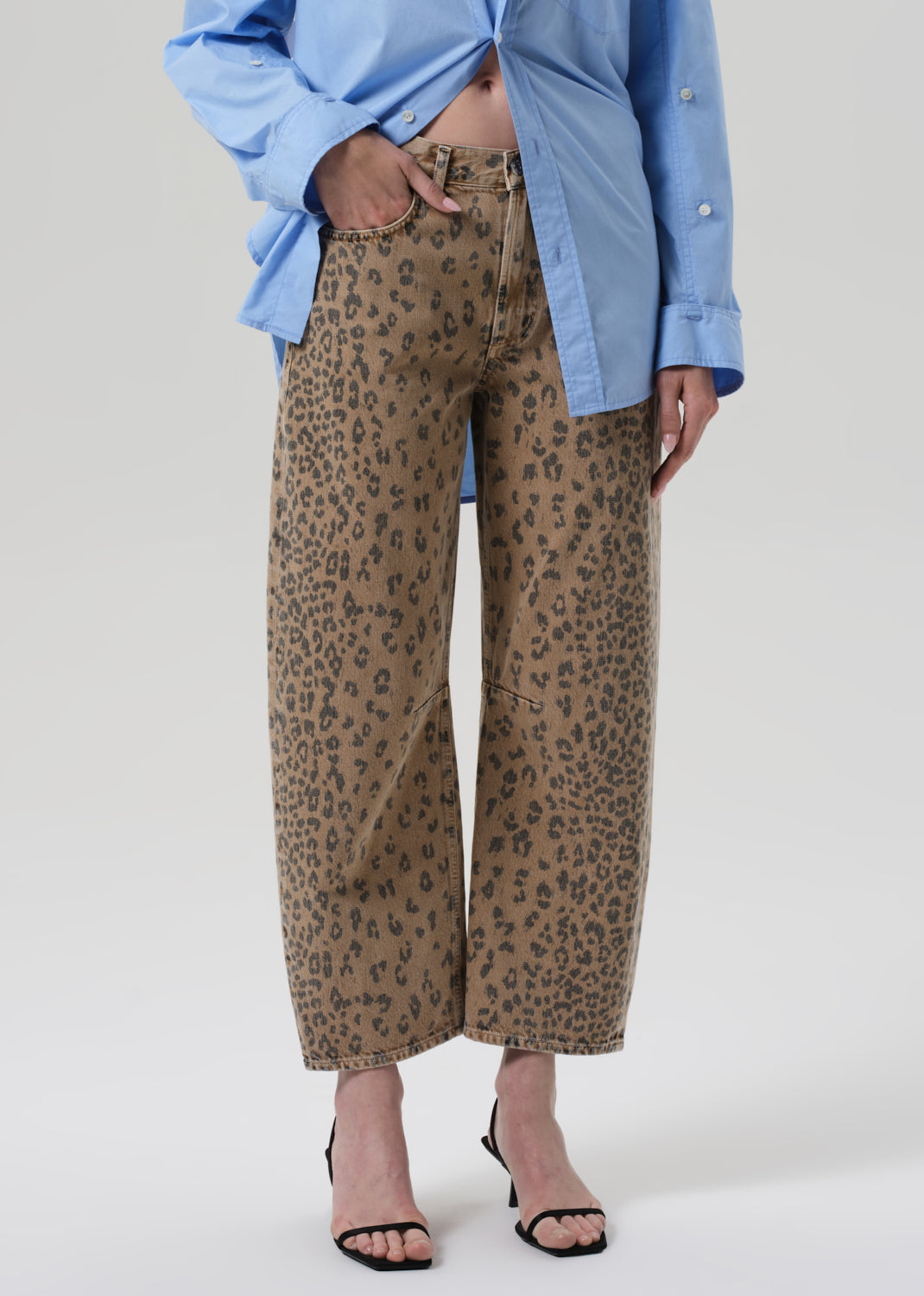 Miro Relaxed Jean in Natural Cheetah front