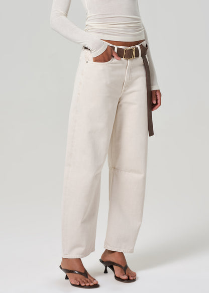 Miro Relaxed Jean in Almondette front