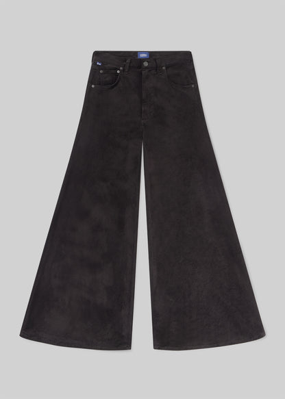 Amari Ultra Velvet Pant in Black flat