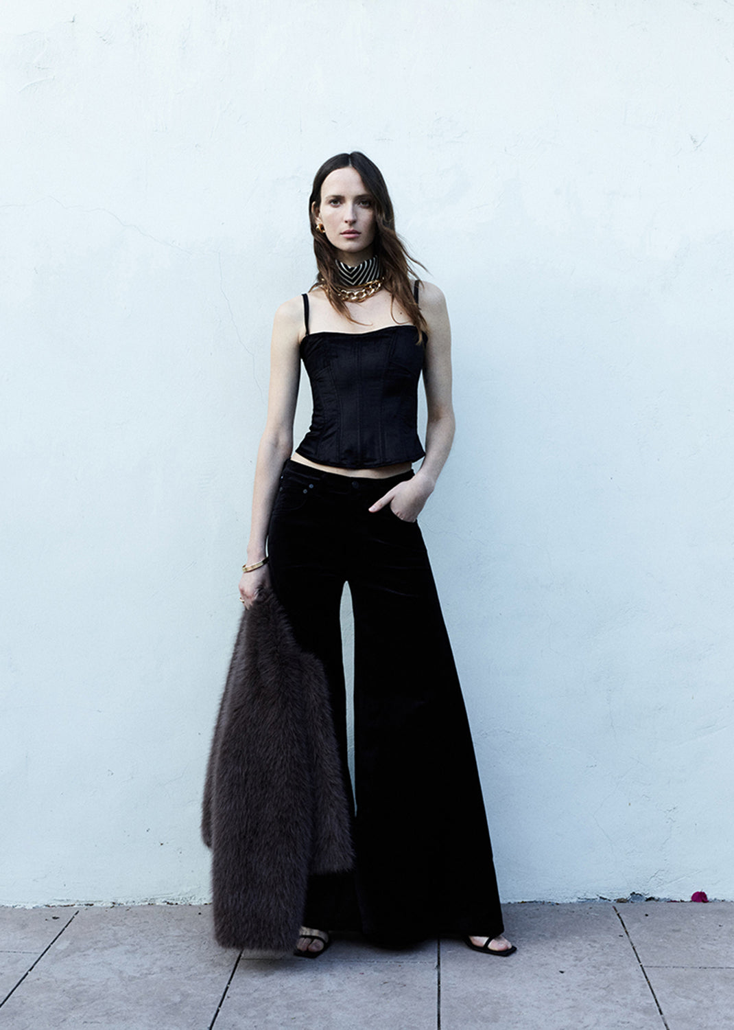 Amari Ultra Velvet Pant in Black