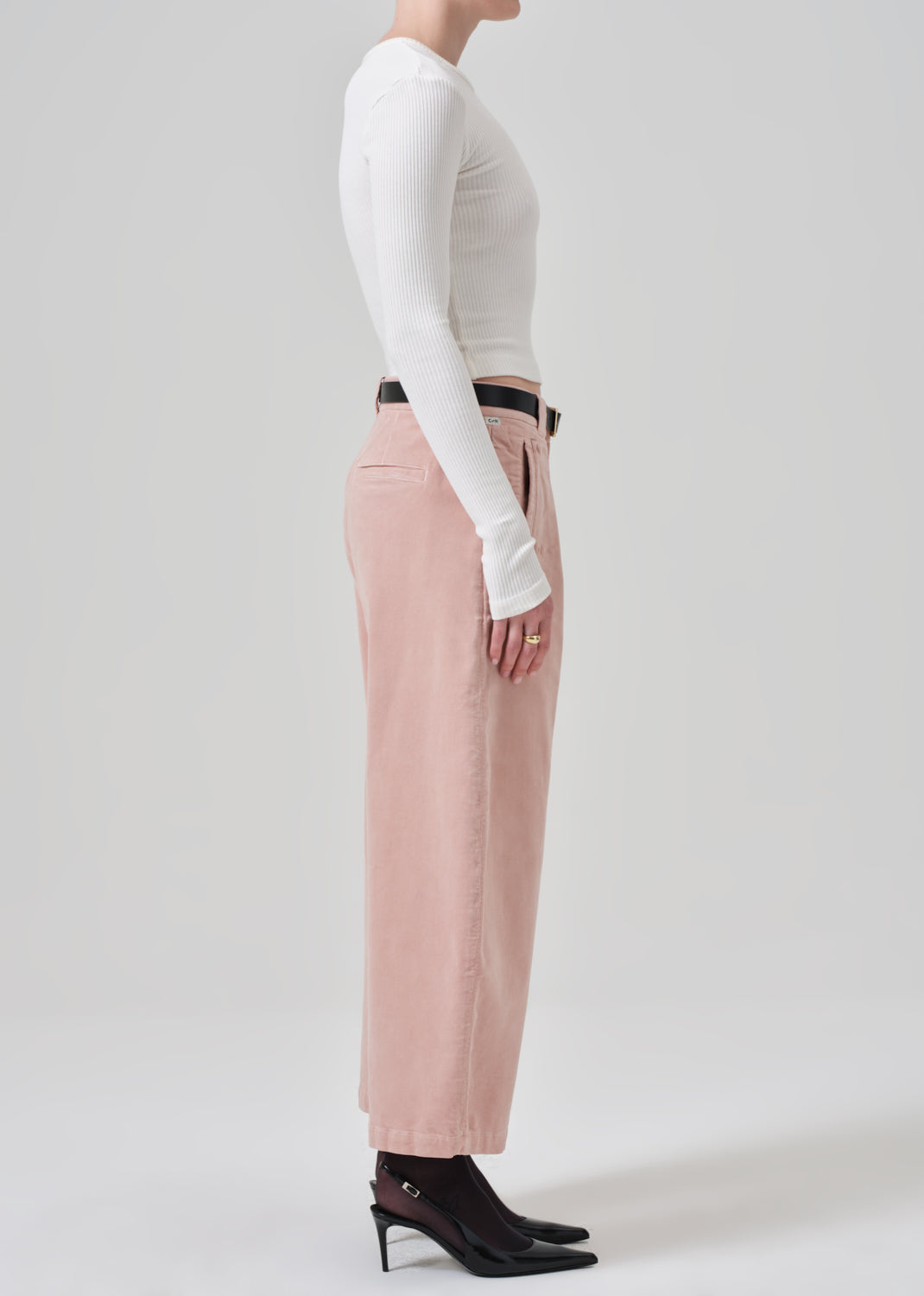 Cara Cropped Pleated Trouser Corduroy in Roselle side