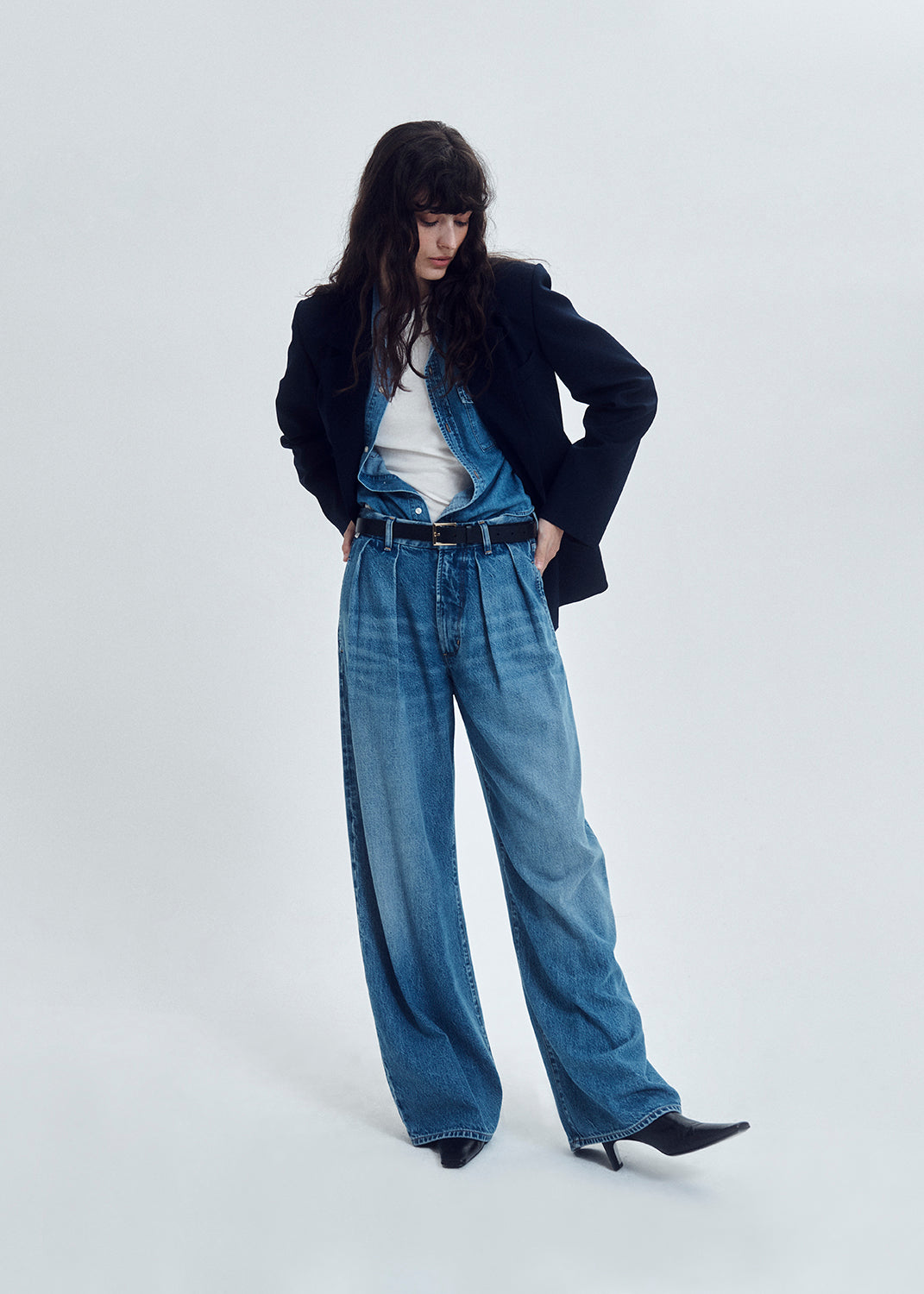 Petra Pleated Trouser in Nensi styled on model