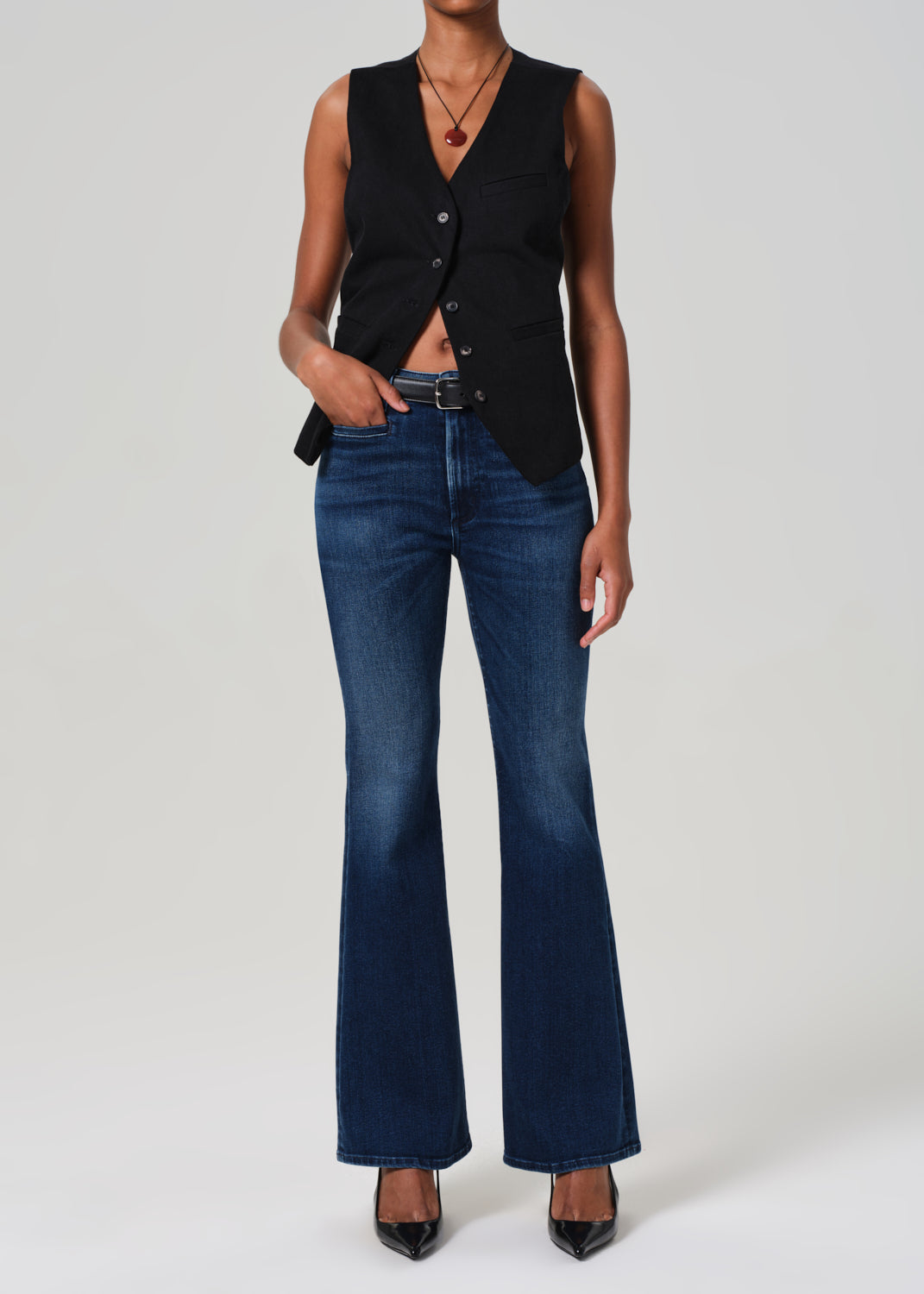 Lilah Flare With Welt Pocket in Marvita – Citizens of Humanity