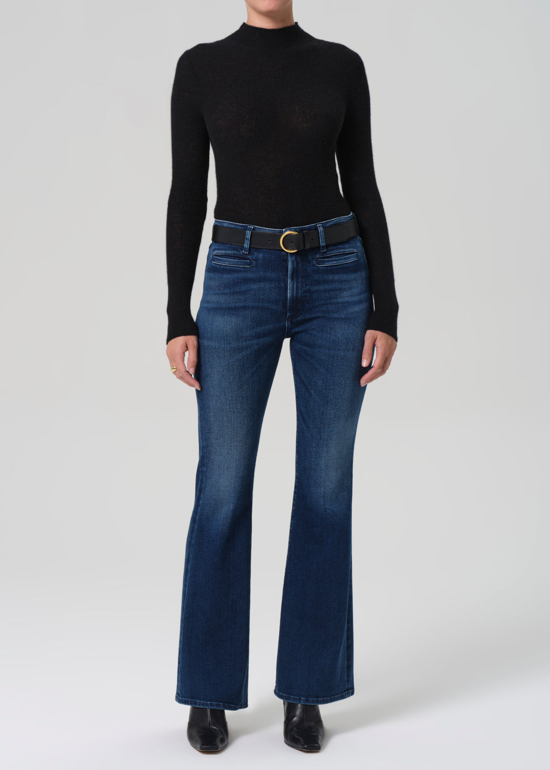 Lilah Flare With Welt Pocket
In Marvita