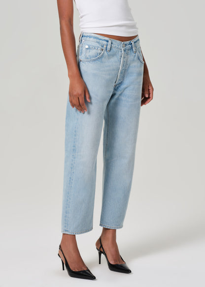 Winslow Cropped Boyfriend in Pippa front