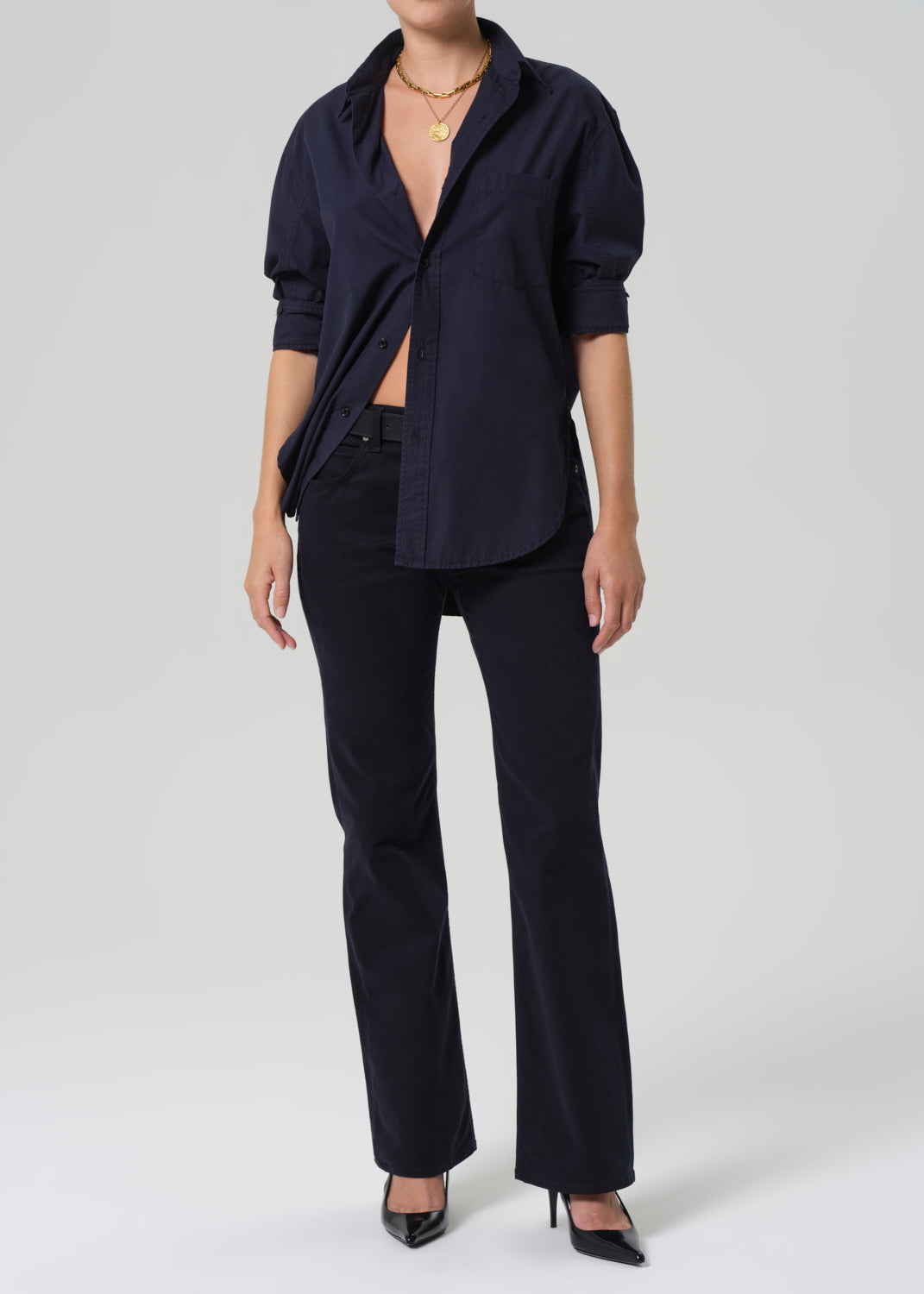 Genova Low Rise Boot
In Navy