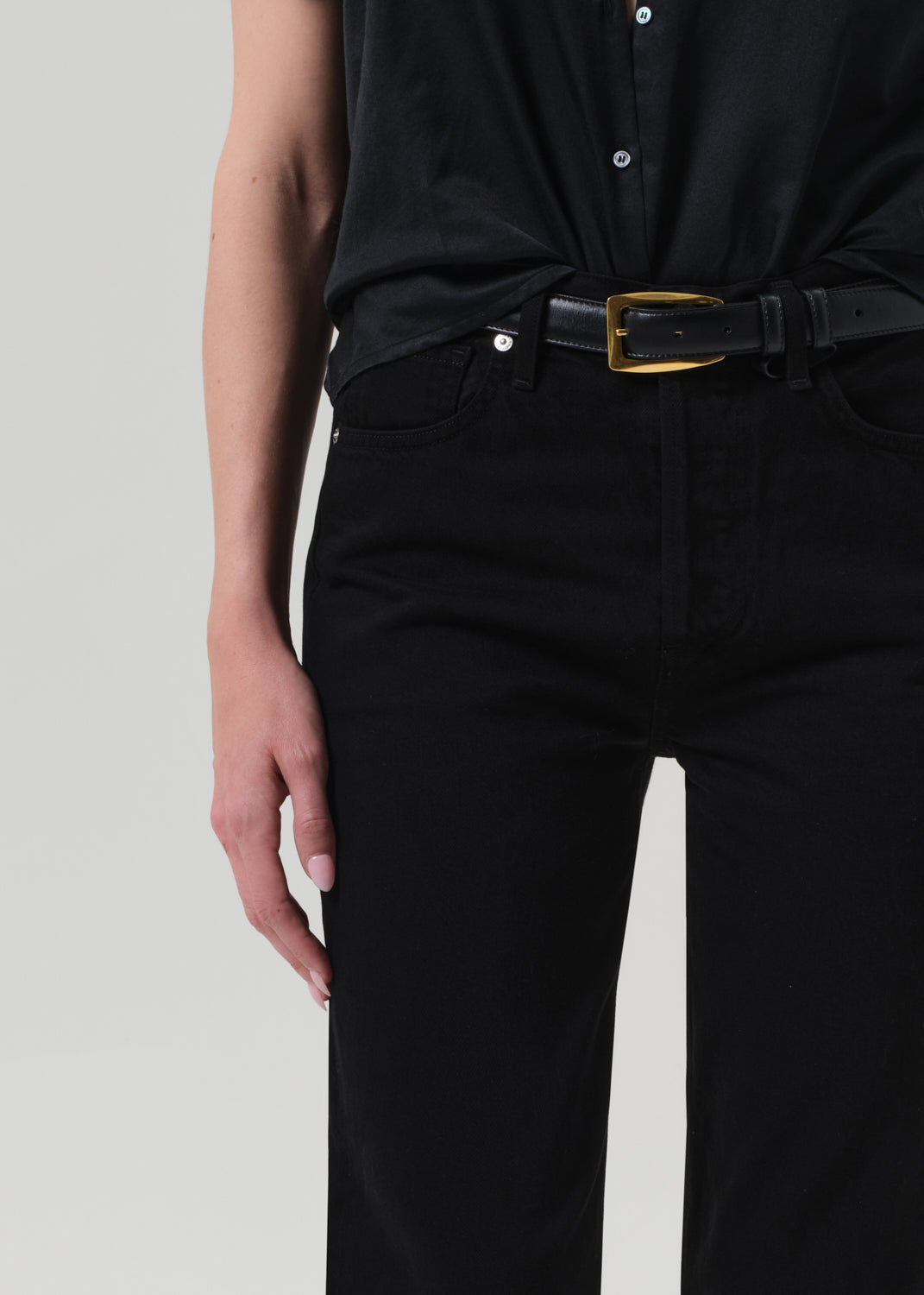 Blaine Vintage Straight in Solid Black