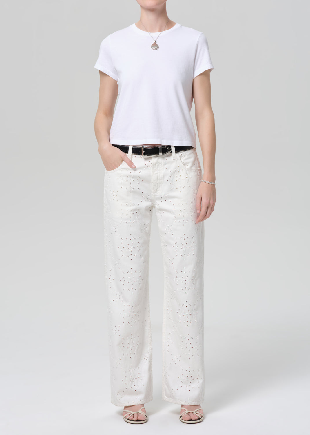 Lindz Easy Straight
In Blanc from Citizens of Humanity - $238