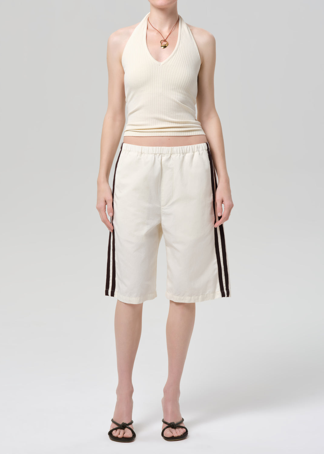 Anais Pull On Track Short
In Cream from Citizens of Humanity - $248