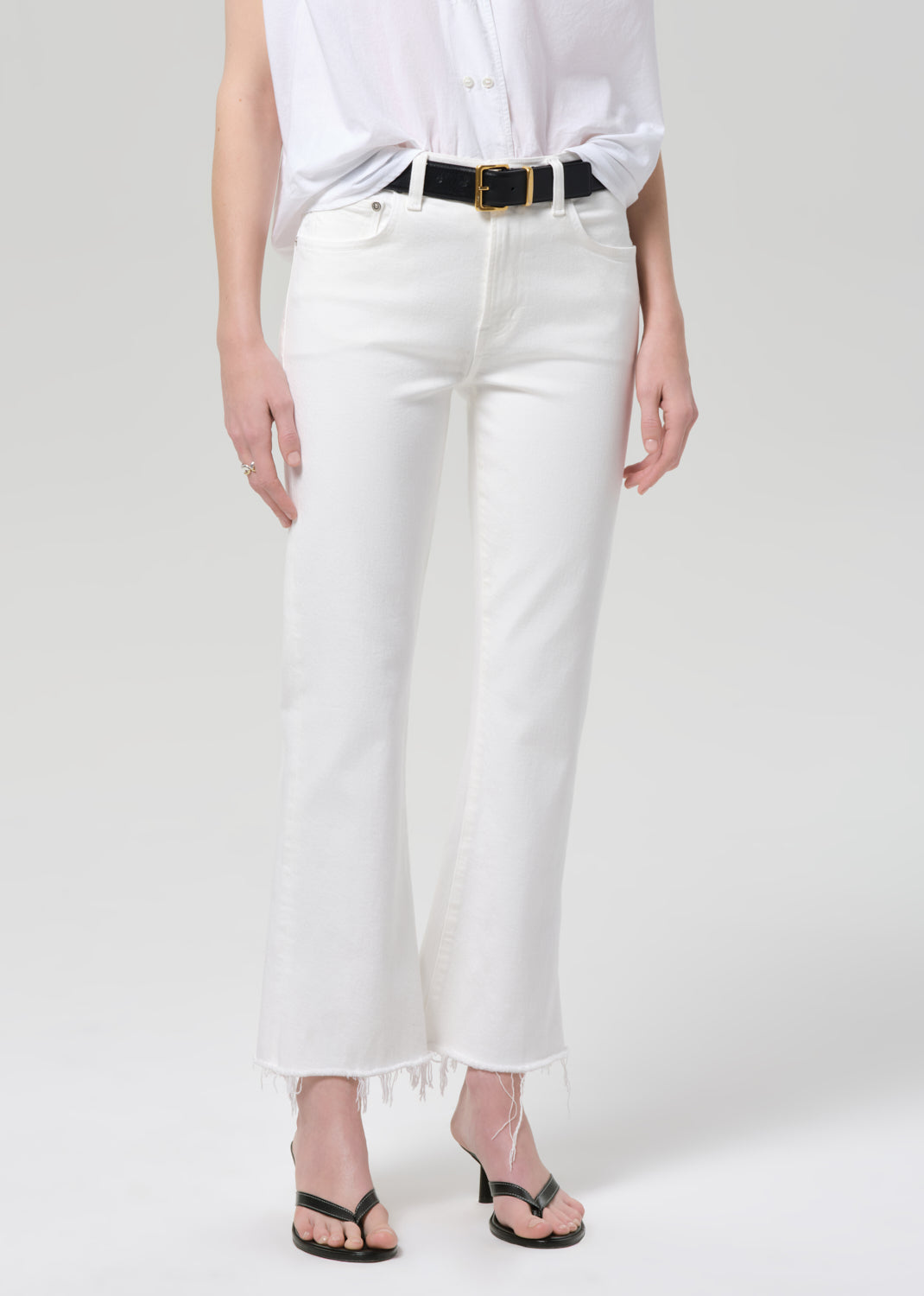 Goldie Ankle Kick Flare in Soft White – Citizens of Humanity