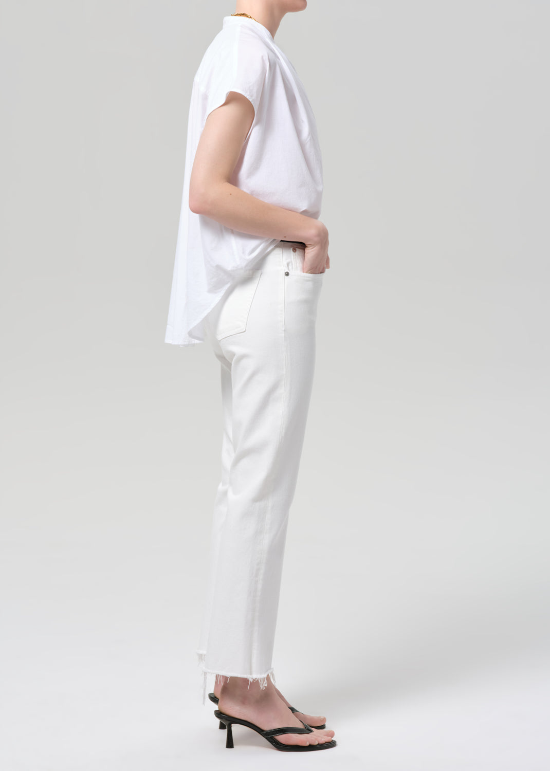 Goldie Ankle Kick Flare in Soft White – Citizens of Humanity