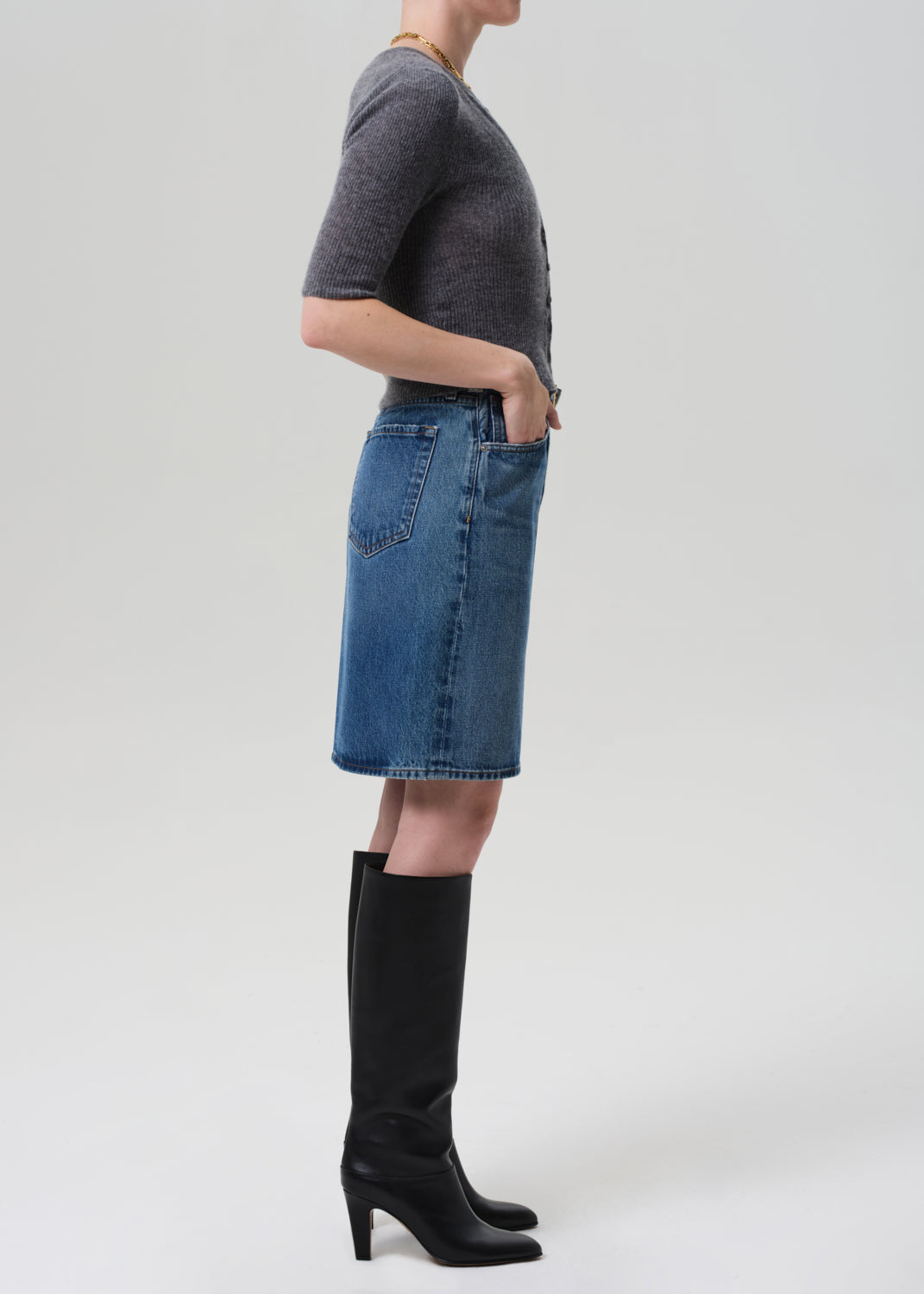 Etta Pencil Skirt in Tirol side