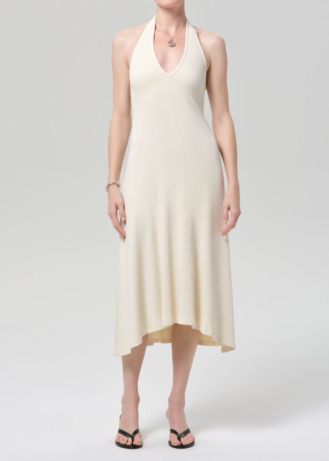 Mila Halter Dress
In Dune from Citizens of Humanity - $238