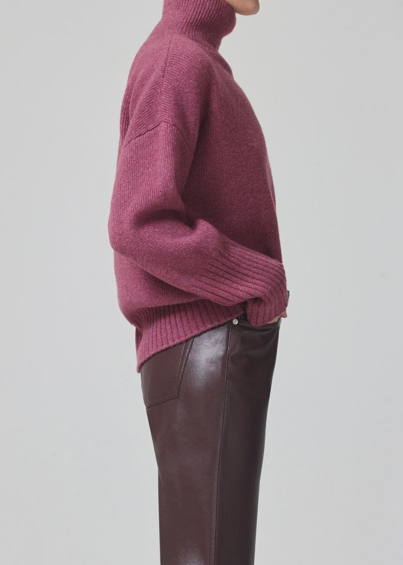 Luca Turtleneck Sweater in Rosey Heather