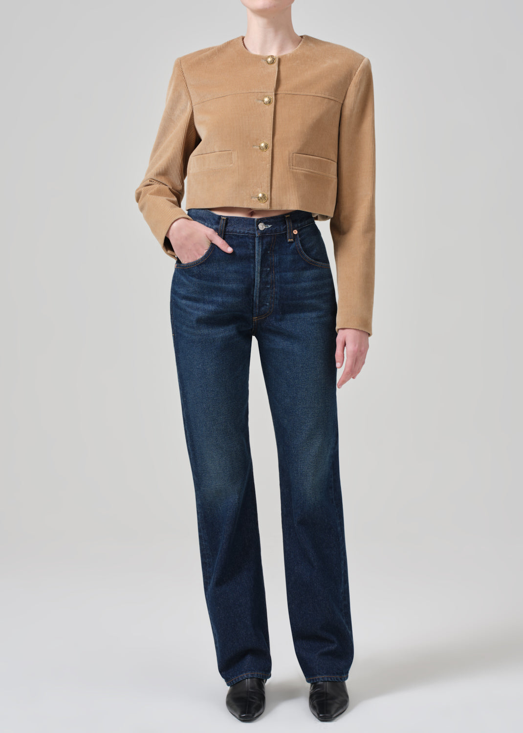 Pia Cropped Jacket in Ambra full front