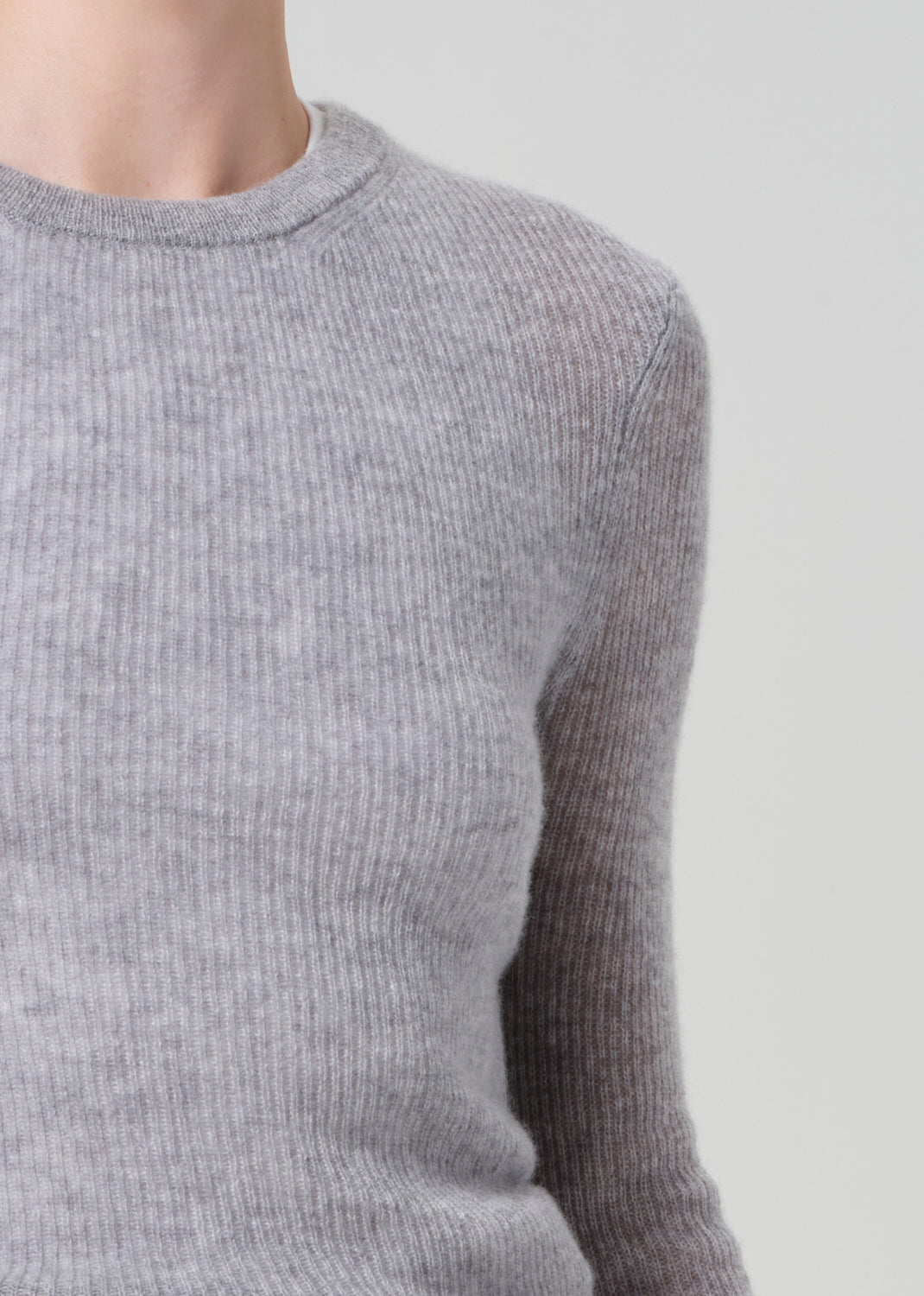 Alessia Crewneck Sweater in Dark Heather Grey – Citizens of Humanity