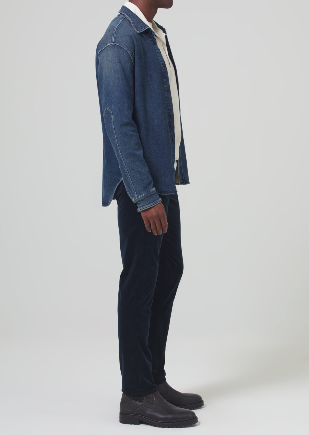 London Tapered Slim Velvet in Navy side