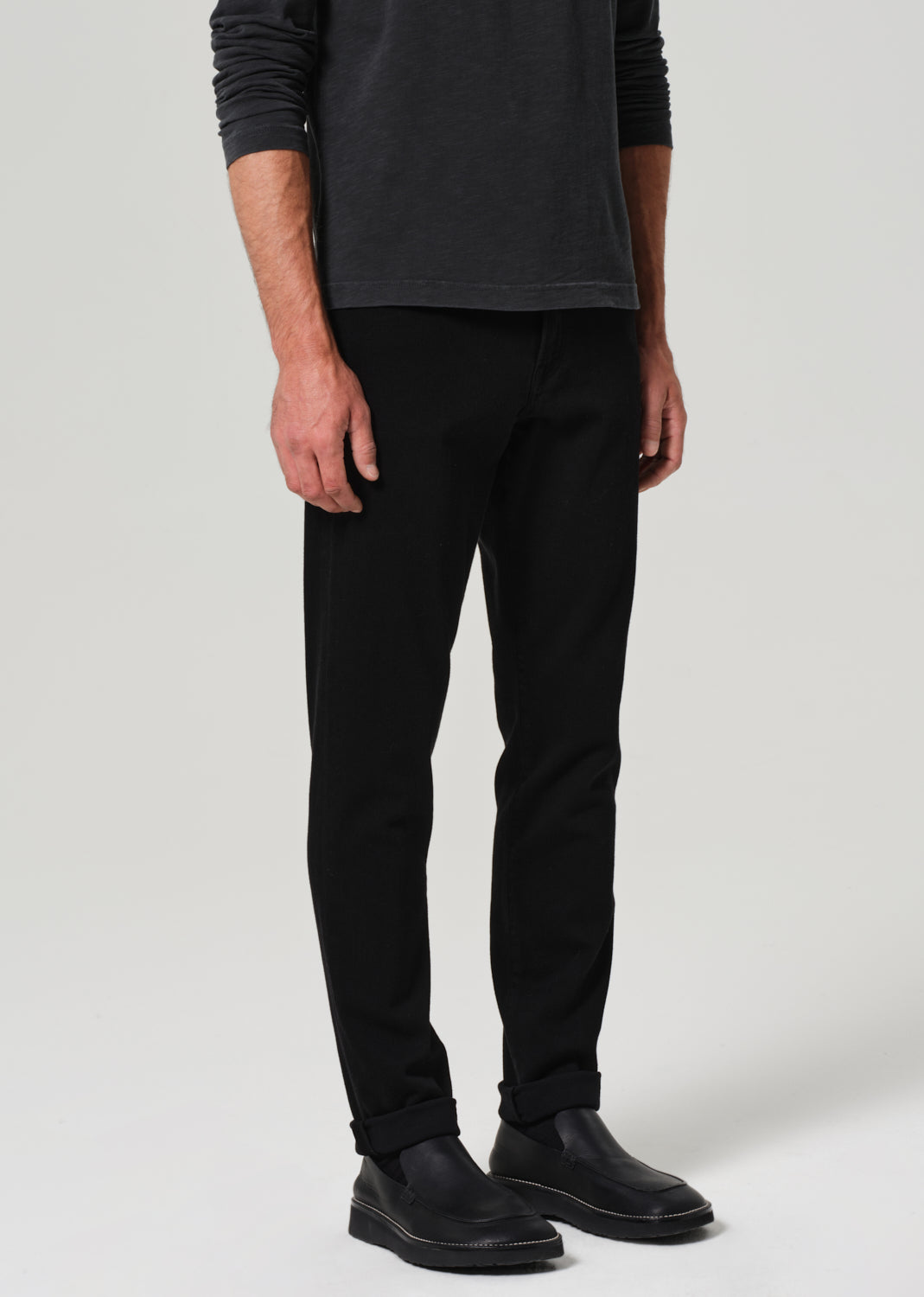 London Tapered Slim Cashmere Denim in Starless front