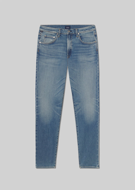 London Tapered Slim Perform in Decade flat