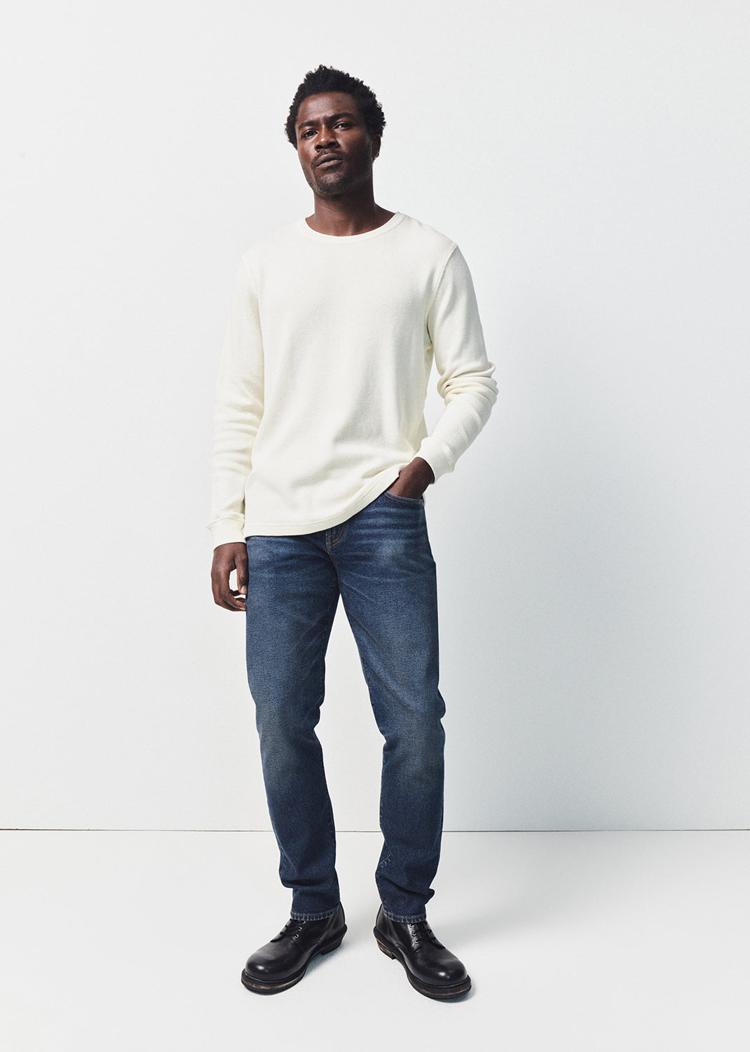 London Tapered Slim Archive
In Kester