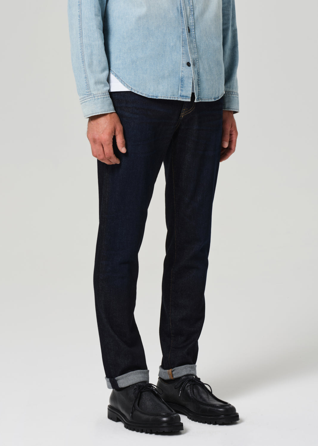 London Tapered Slim Cashmere Denim in Falcon front