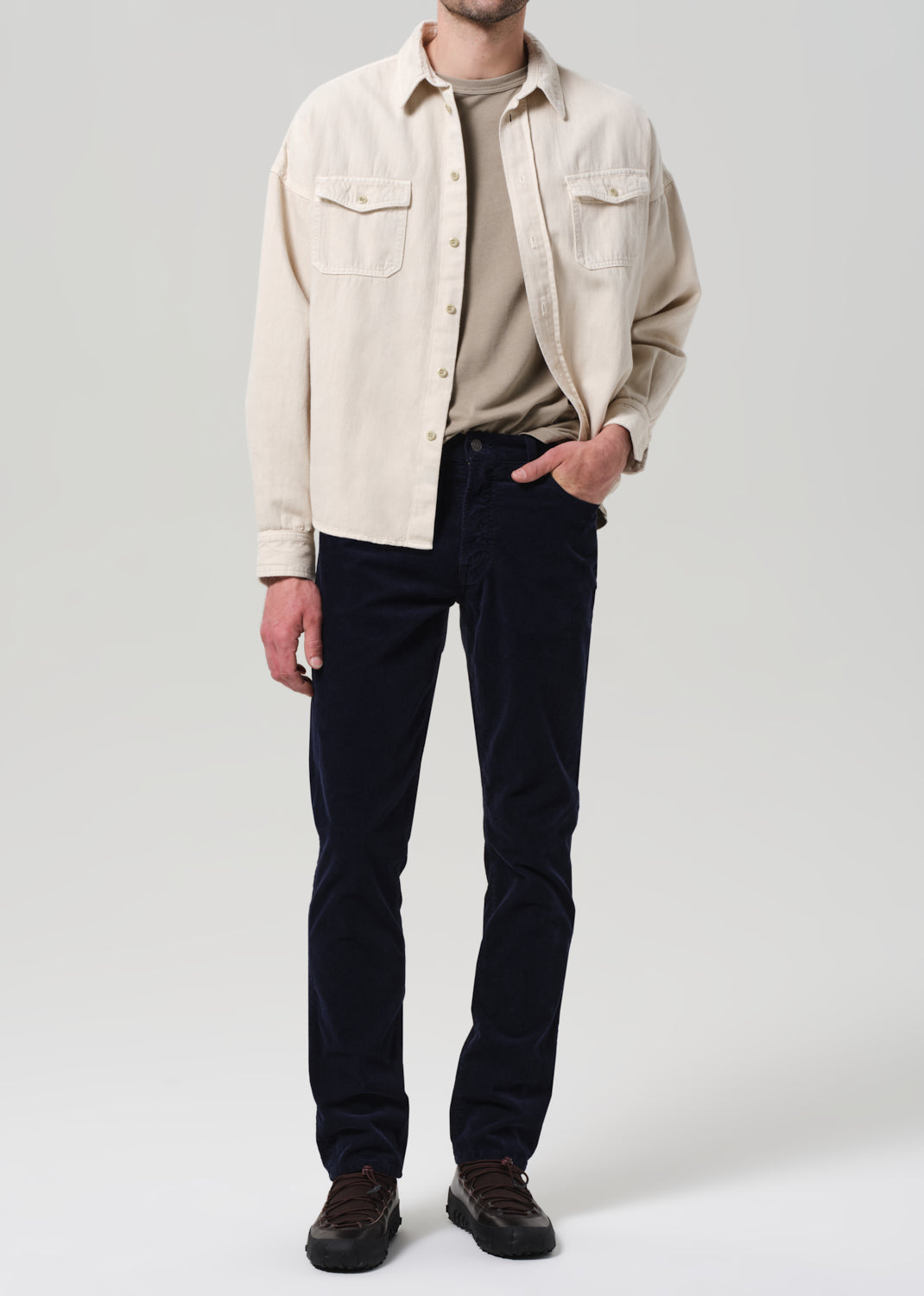 Gage Slim Straight Stretch Corduroy in Navy