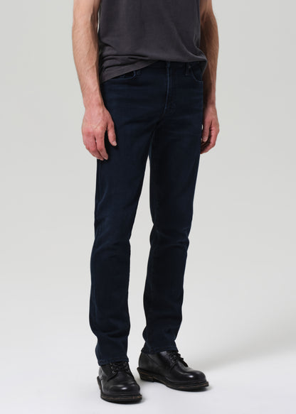 Gage Slim Straight Perform in Hyde front