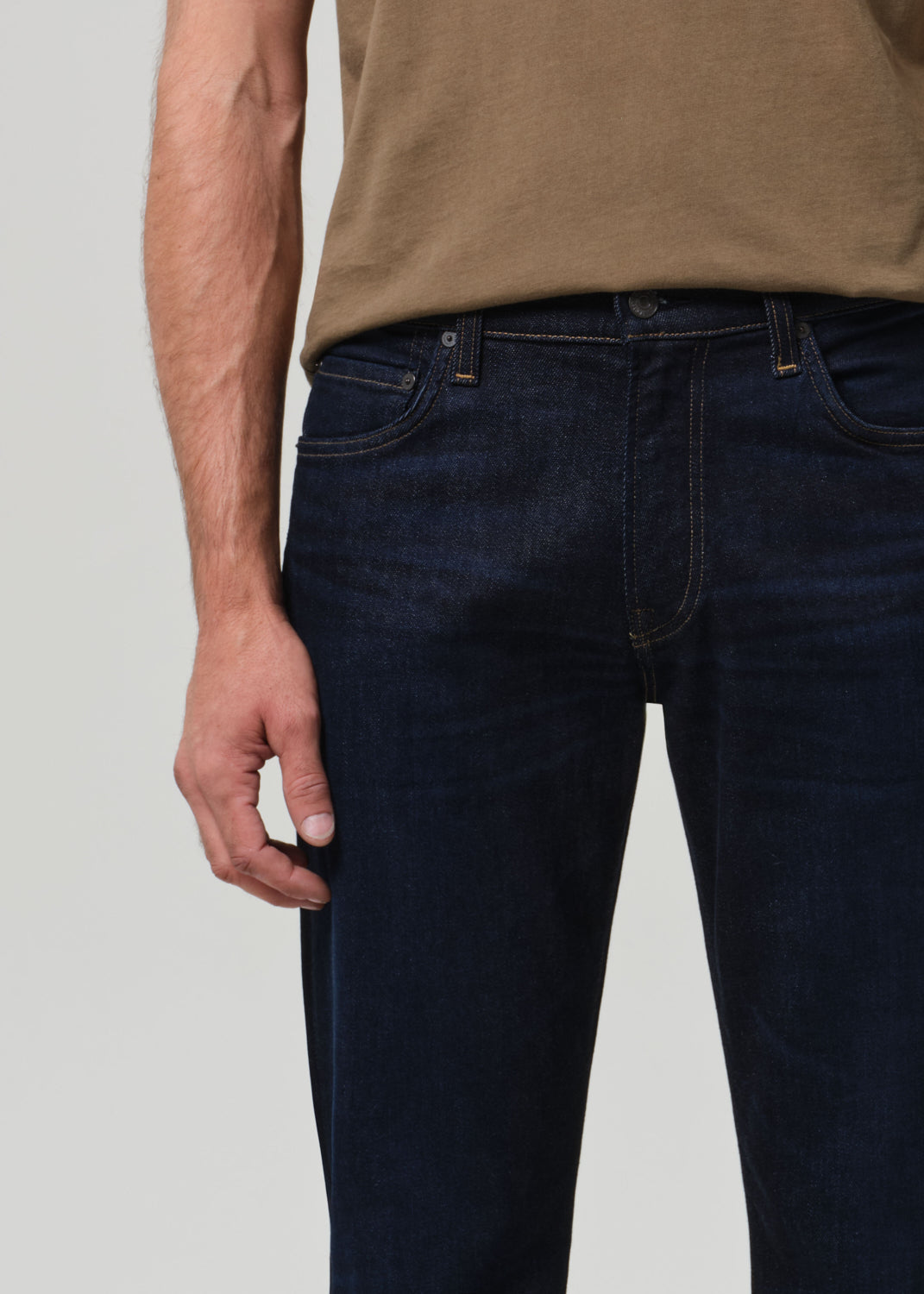 Elijah Straight Cashmere Denim in Falcon – Citizens of Humanity