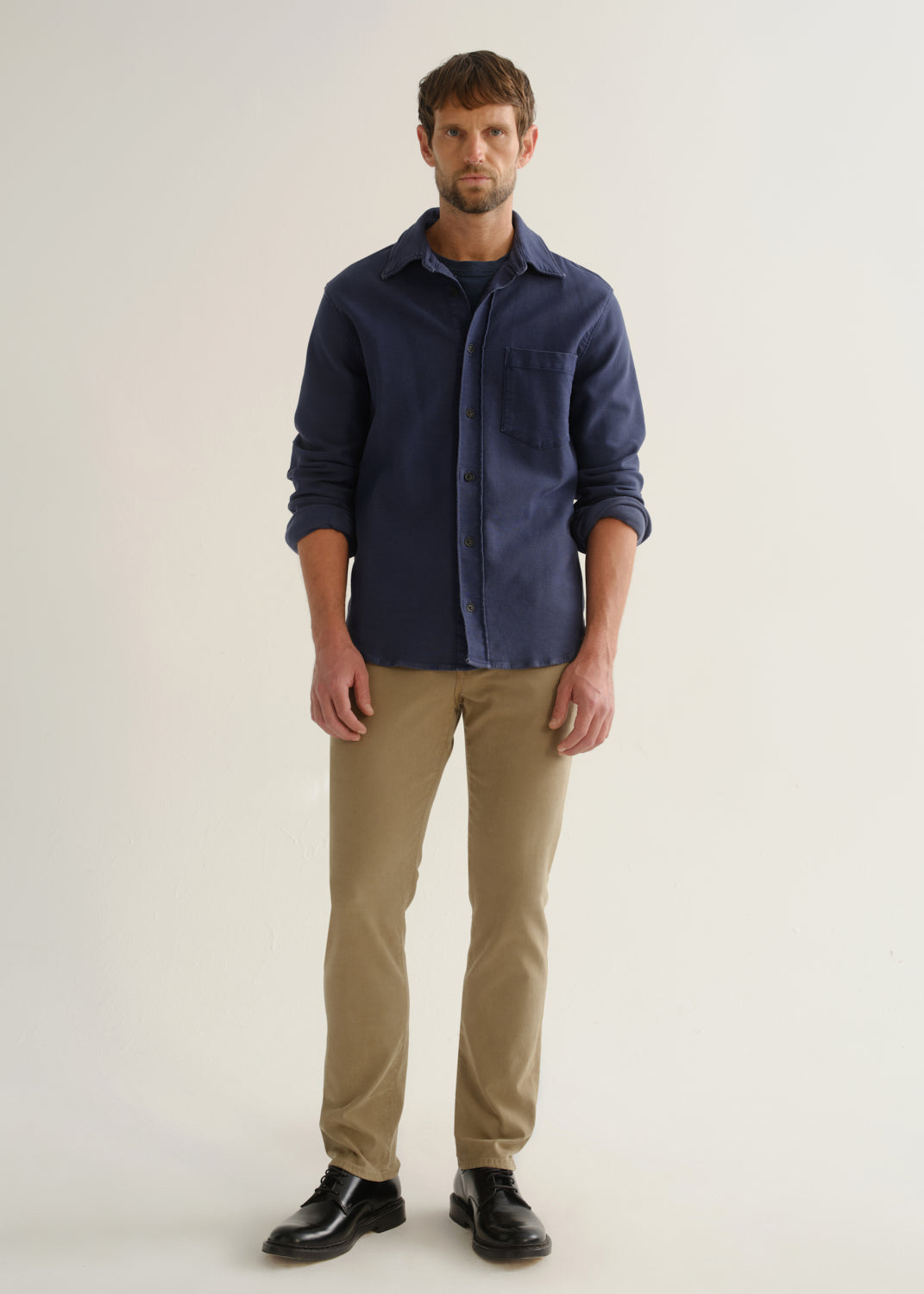 Elijah Straight Polished Twill in Olive Khaki