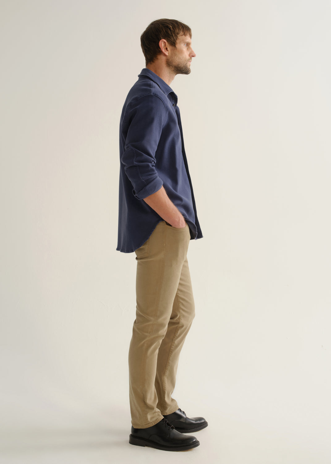 Elijah Straight Polished Twill in Olive Khaki