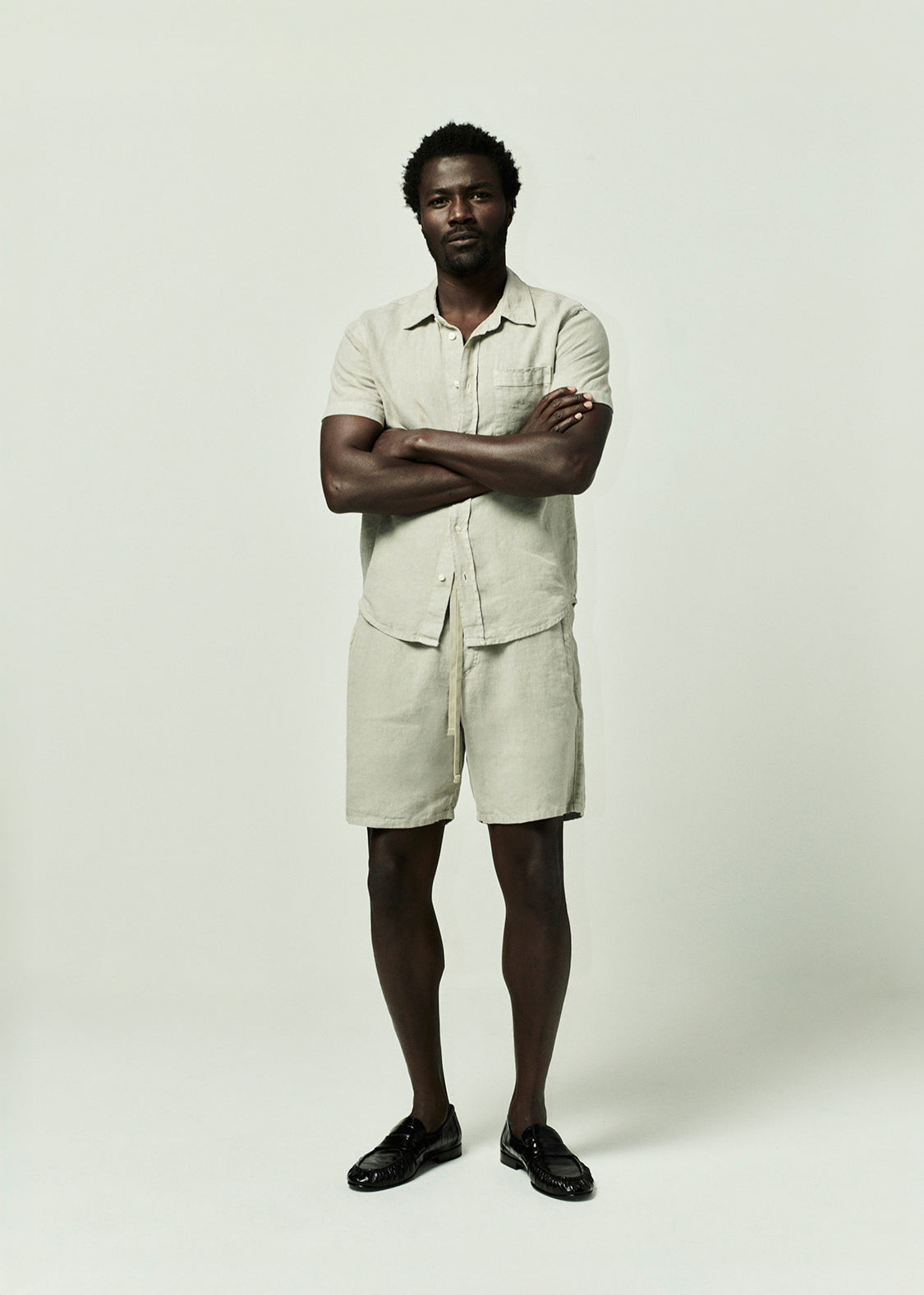 Drawstring Deck Linen Short
In Wheat from Citizens of Humanity - $228