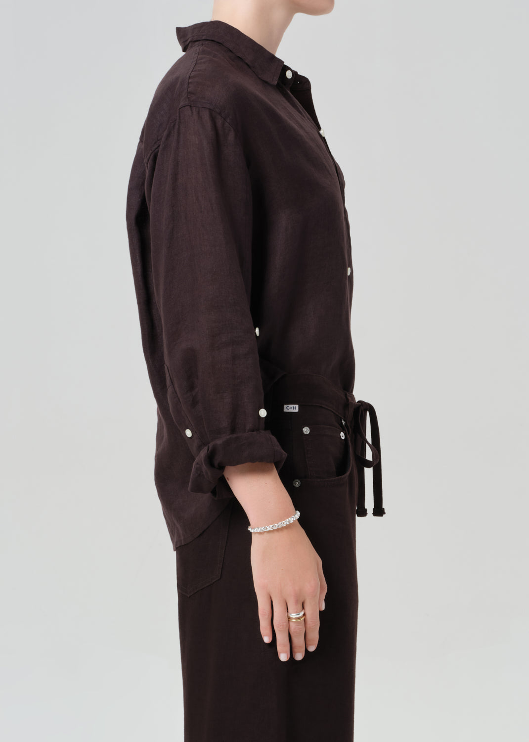 Kayla Shrunken Linen Shirt in Chocolate – Citizens of Humanity