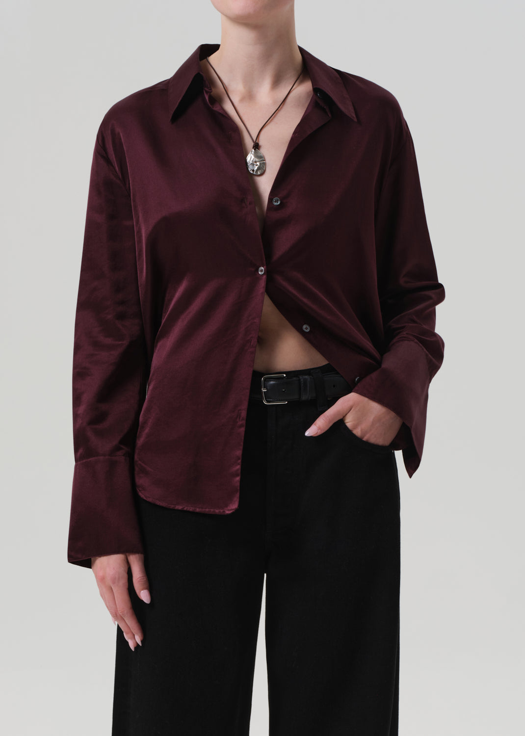 Camilia Shirt
In Burgundy