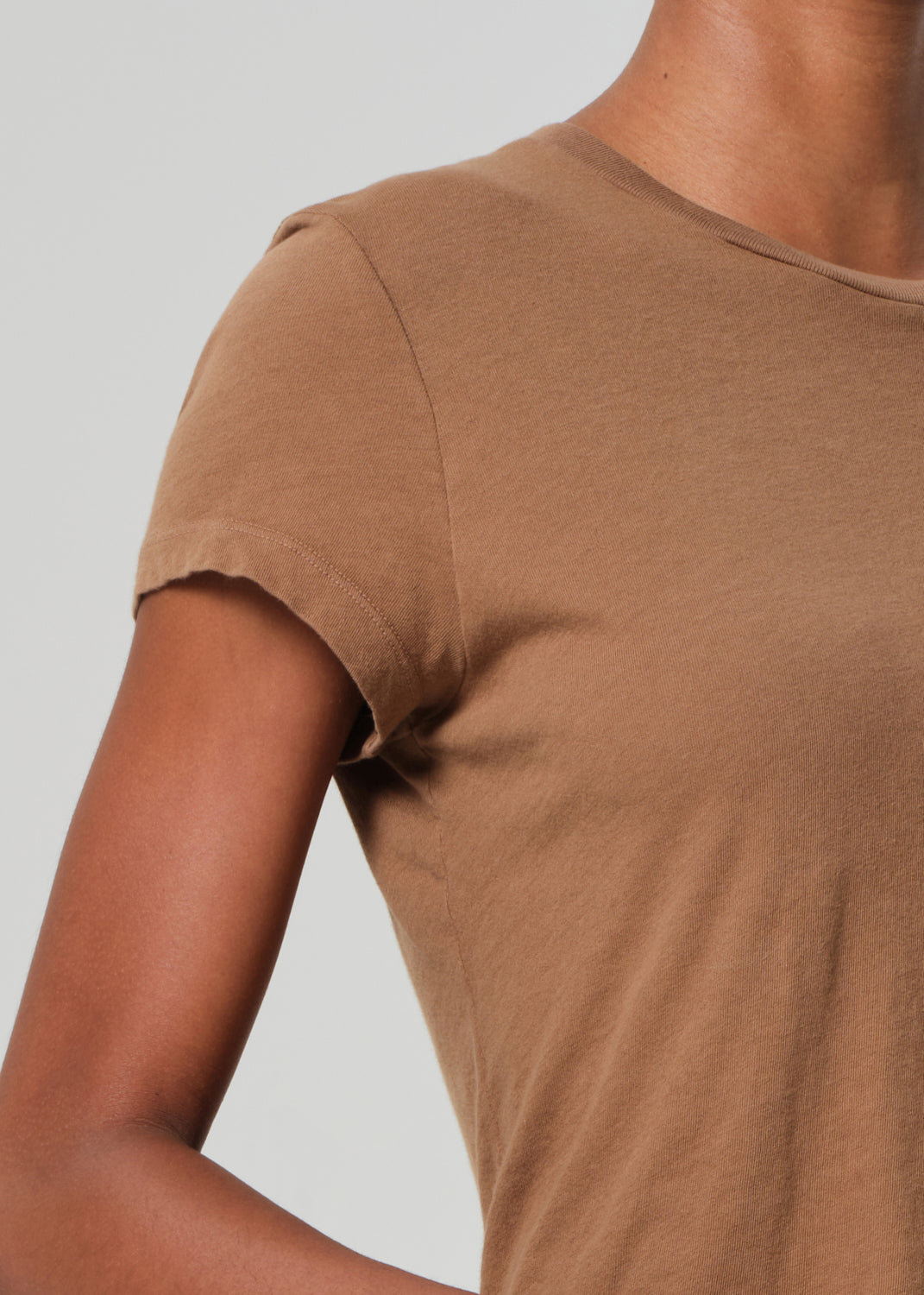 Kyle Tee in Flax detail