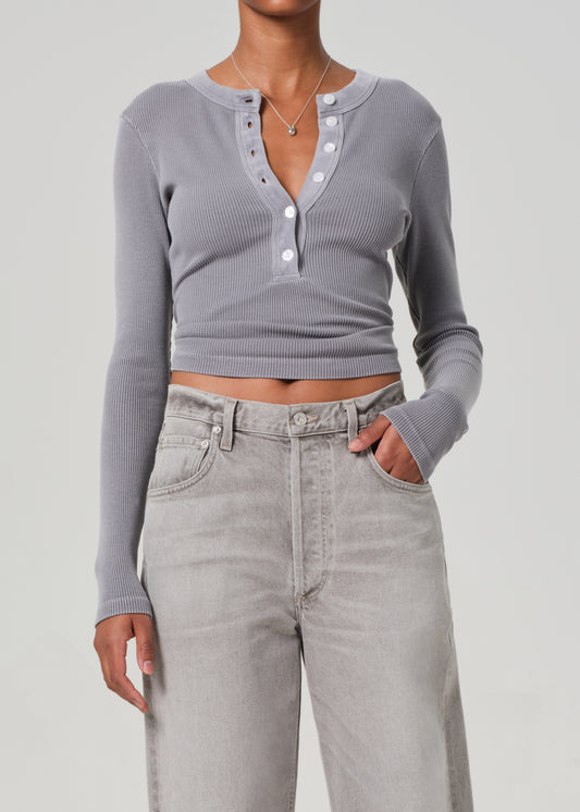 Varra Henley in Balboa front