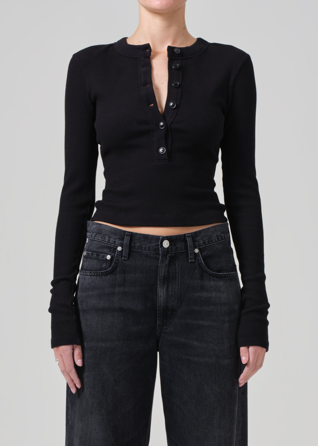 Varra Henley in Black front